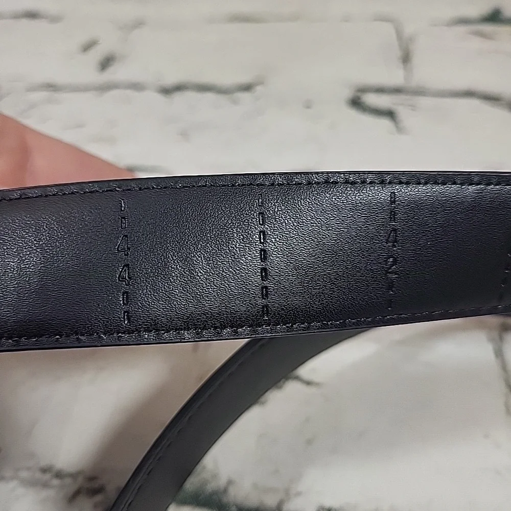 Mens Rachet‎ Belt Black Vegan Leather One Size Adjustable No Holes Quick Release